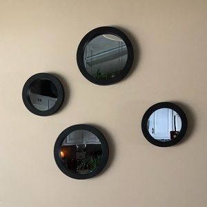 Set of 4 Black Lightweight Mirror Decor